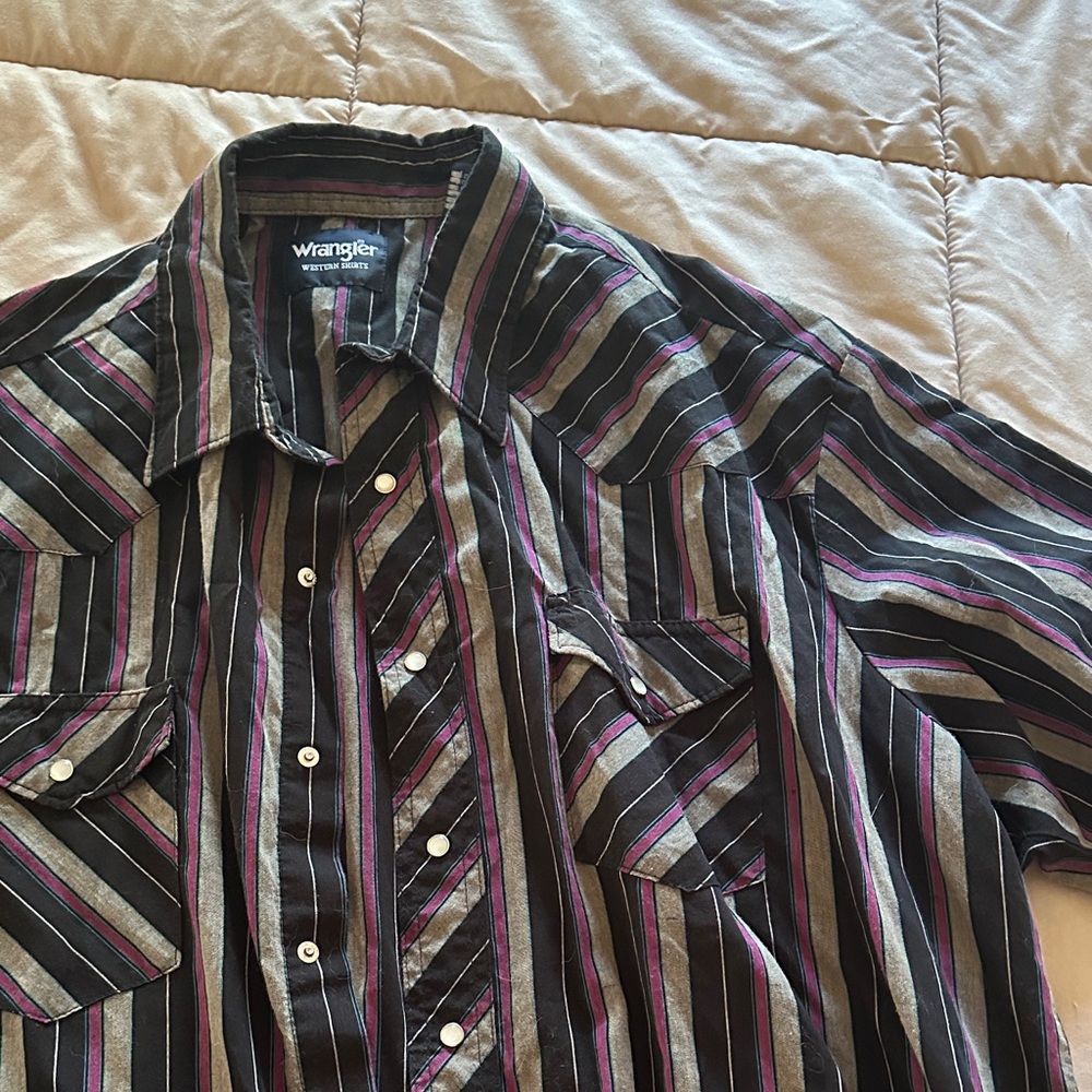 Wrangler Men's Striped Short Sleeve Pearl Snap